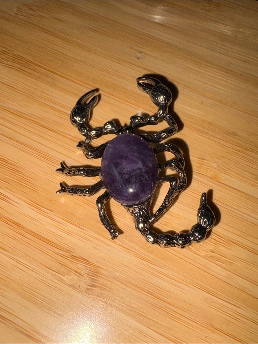 Amethyst Scorpio Scorpion Brooch Silver Metal Zodiac - Picture 3 of 7
